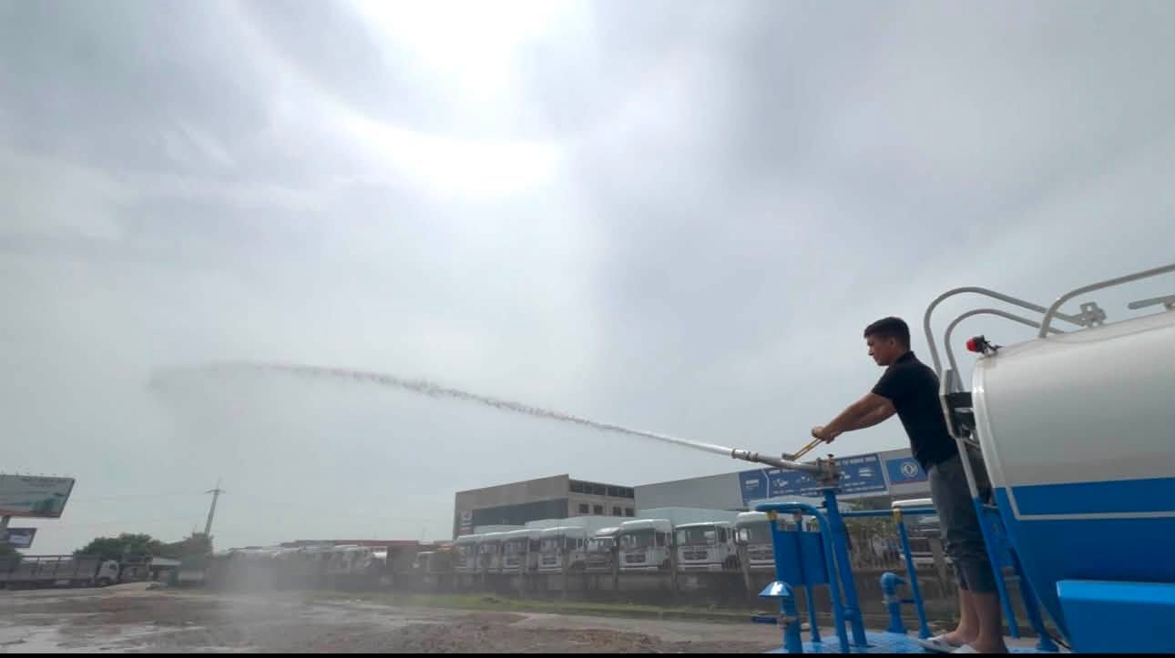 dịch vụ tưới nước rửa đường tại đồng nai phát tài dich-vu-tuoi-nuoc-rua-duong-tai-dong-nai-phat-tai